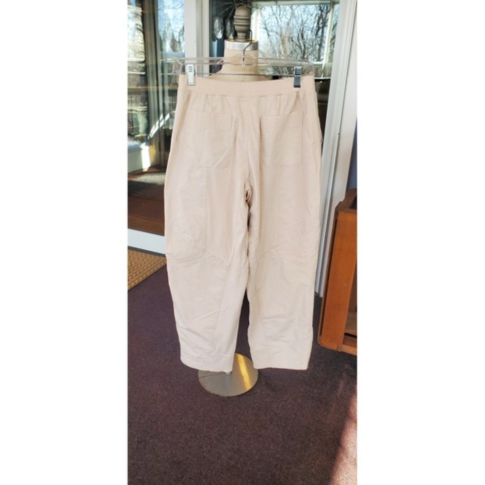 Daily Practice Beige Textured‎ Cropped Pants Zipper Ankle Women's XXS